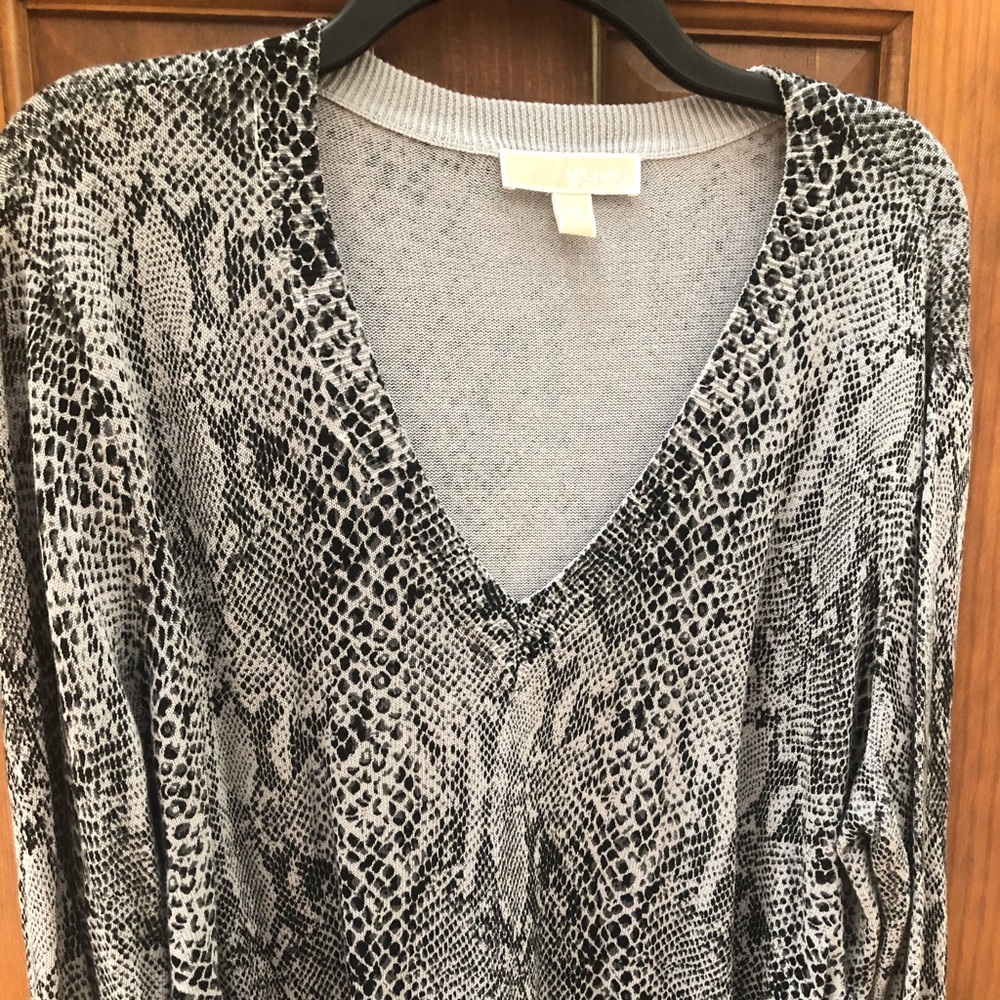 MICHAEL Michael Kors Black and Gray V-Neck Sweater
